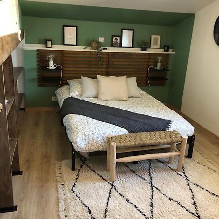 Doulezon Au Dessus De Chez Nous B&B 외부 사진